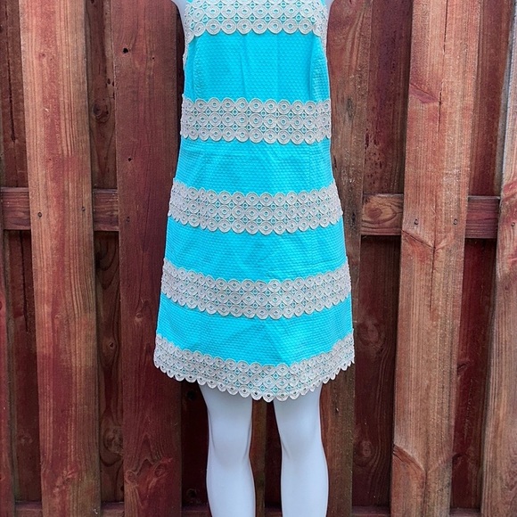Lilly Pulitzer Annabelle Shift Shorely Blue Gold Lace Dress Size 4 - Picture 2 of 14